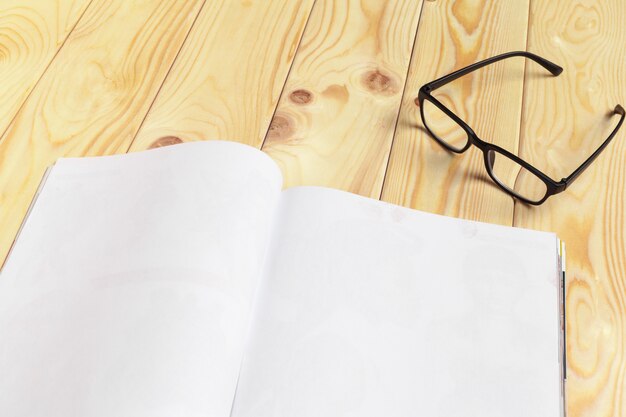 Guía Definitiva 2025: Crea tu Guía Educativa Personalizada y Efectiva