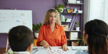 Guía práctica: Evalúa la efectividad de una guía educativa en 3 meses - Cover Image