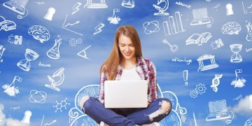 Herramientas y recursos online para potenciar el aprendizaje en España Herramientas y recursos online para potenciar el aprendizaje en España - Cover Image
