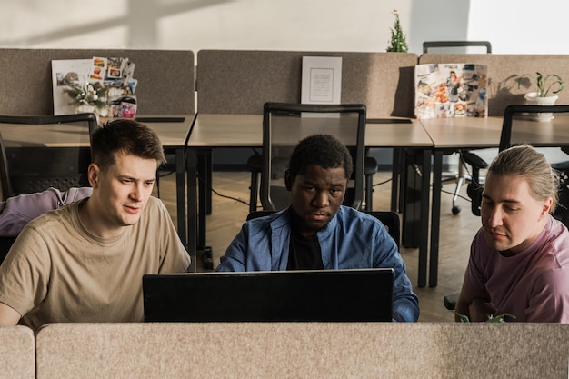 Guía para Profesores 2025: Adaptación de Guías Educativas Individualizadas