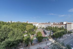 Ayudas Alquiler 2025: Requisitos y Cómo Solicitar Subvenciones en España Ayudas Alquiler 2025: Requisitos y Cómo Solicitar Subvenciones en España - Cover Image