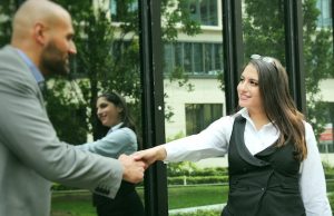 Guía 2025: Visa de Trabajo en Vietnam para Españoles - Requisitos y Proceso - Cover Image