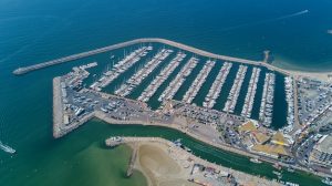 La Nueva Ruta de la Seda China: Impacto en el Comercio España-Asia en 2025 - Cover Image